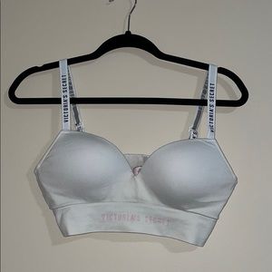🤍Victoria’s Secret Sports Bra🤍